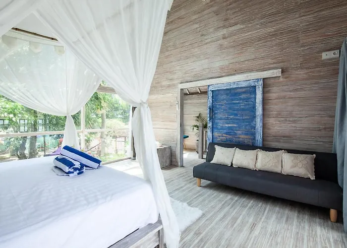 Mesari Hut Seminyak